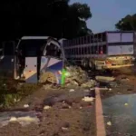acidente entre ônibus e carreta no Paraná