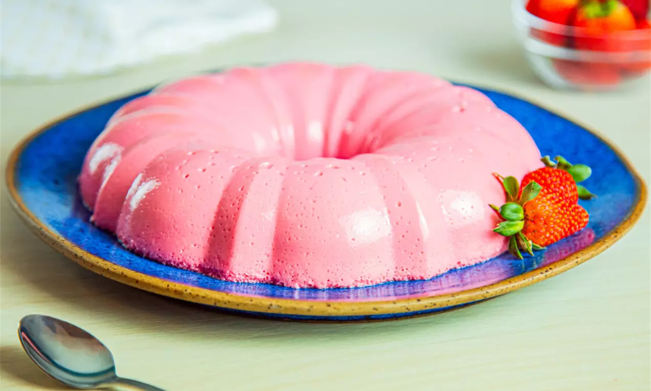 gelatina cremosa de morango